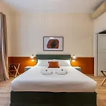 Casa Delle Grazie - Caradosso 15 公寓 *