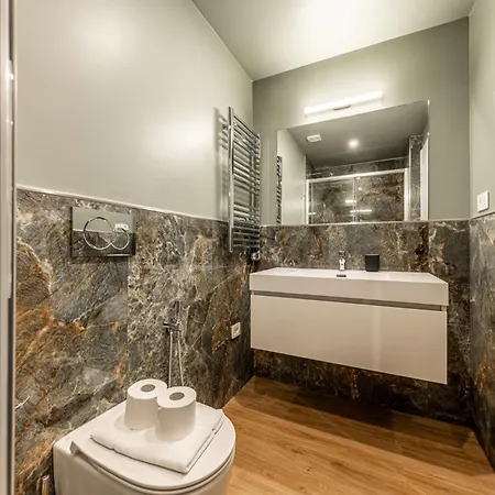 Casa Delle Grazie - Caradosso 15 Apartament