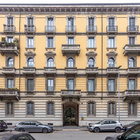 Casa Delle Grazie - Caradosso 15